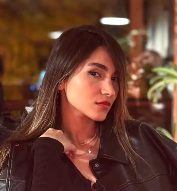 Condenan a 74 latigazos a una cantante iraní por dar un concierto virtual sin velo