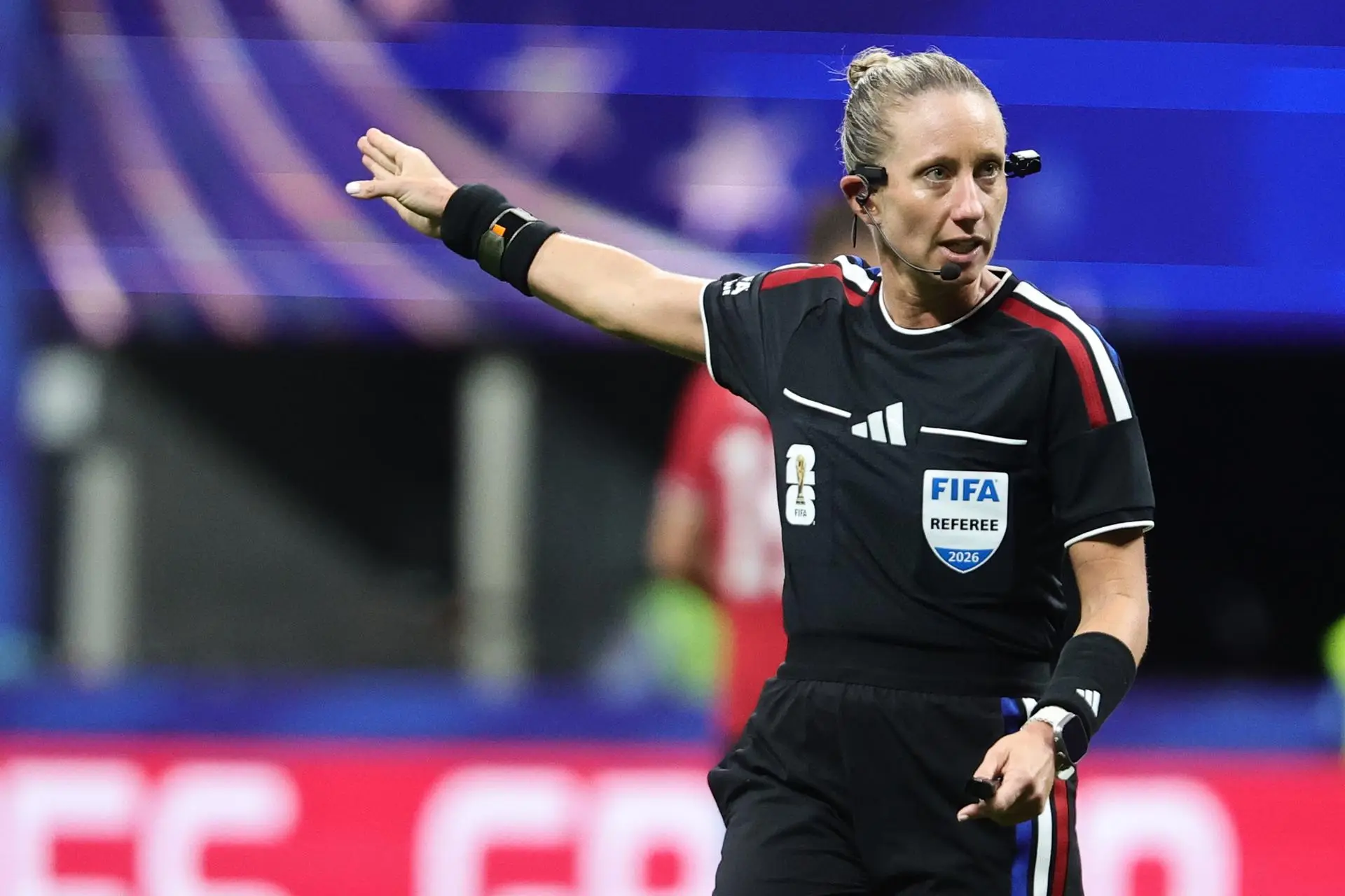Tori Penso hizo historia en el Mundial 2026: es la segunda mujer en arbitrar un partido de la Copa del Mundo