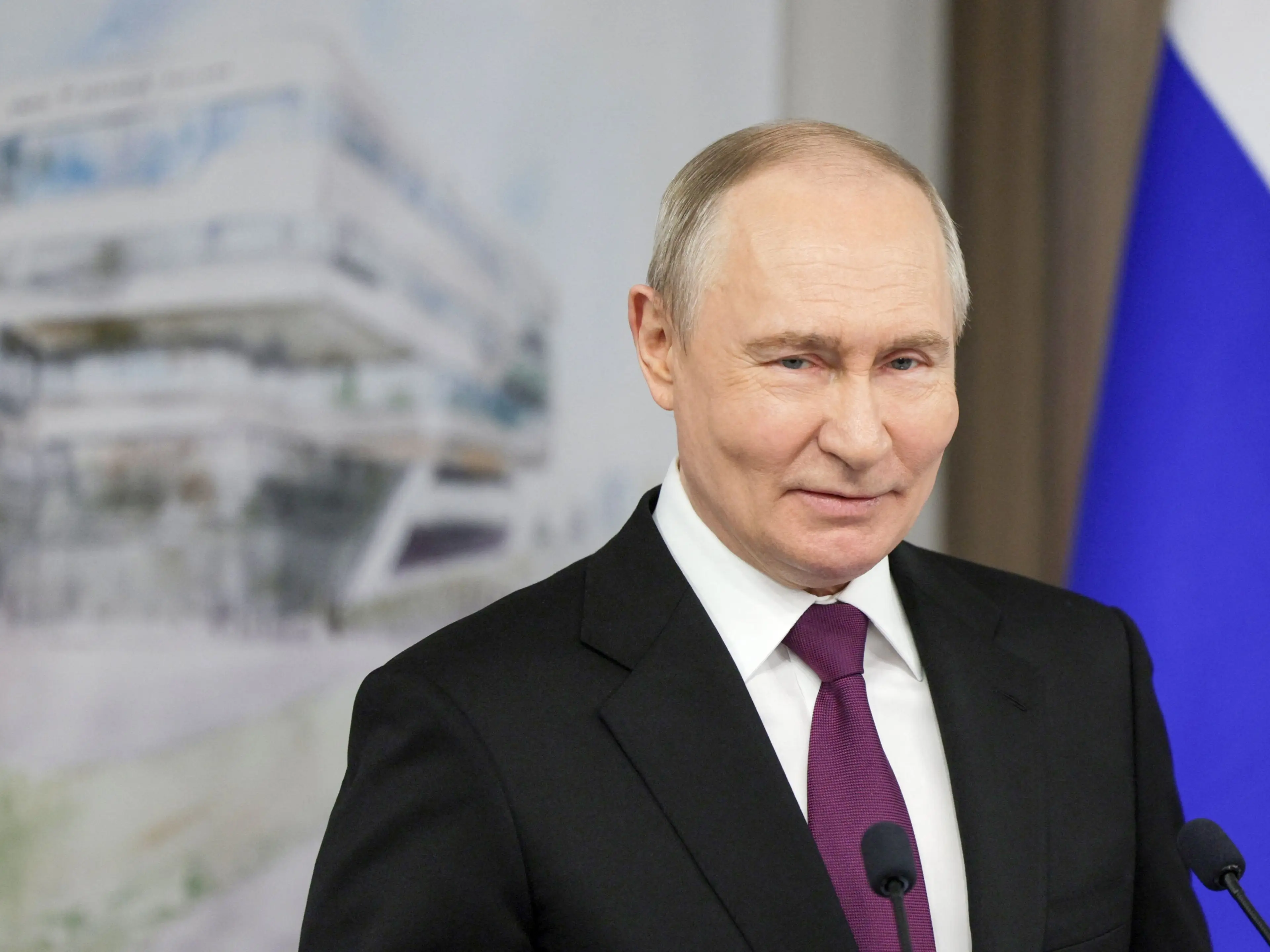 Rusia importa cifra récord de gasolina de Bielorrusia, buscando ventaja en plena crisis del combustible
