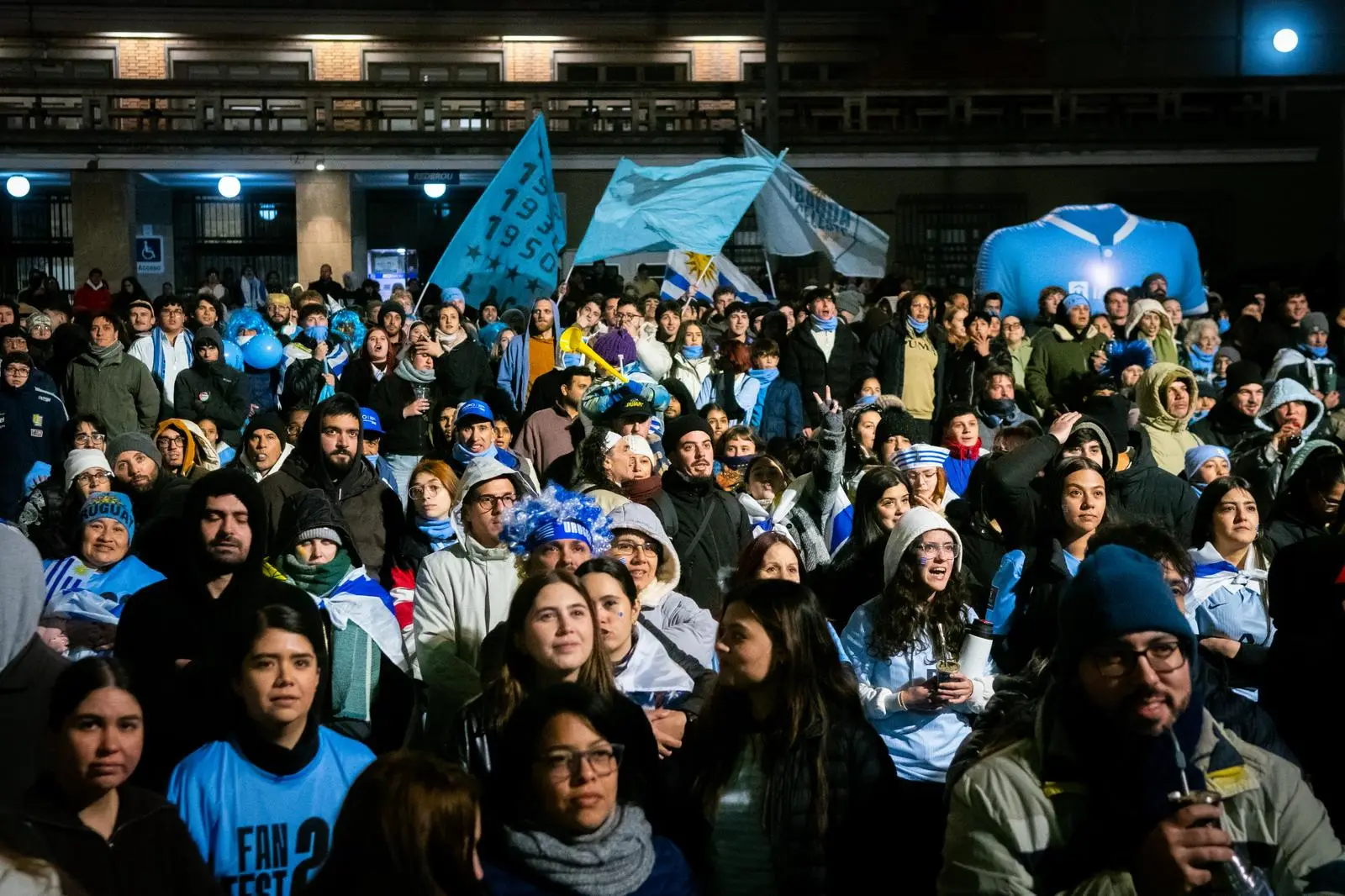La explicación psicológica de por qué el fútbol nos une tanto en una época de individualismo