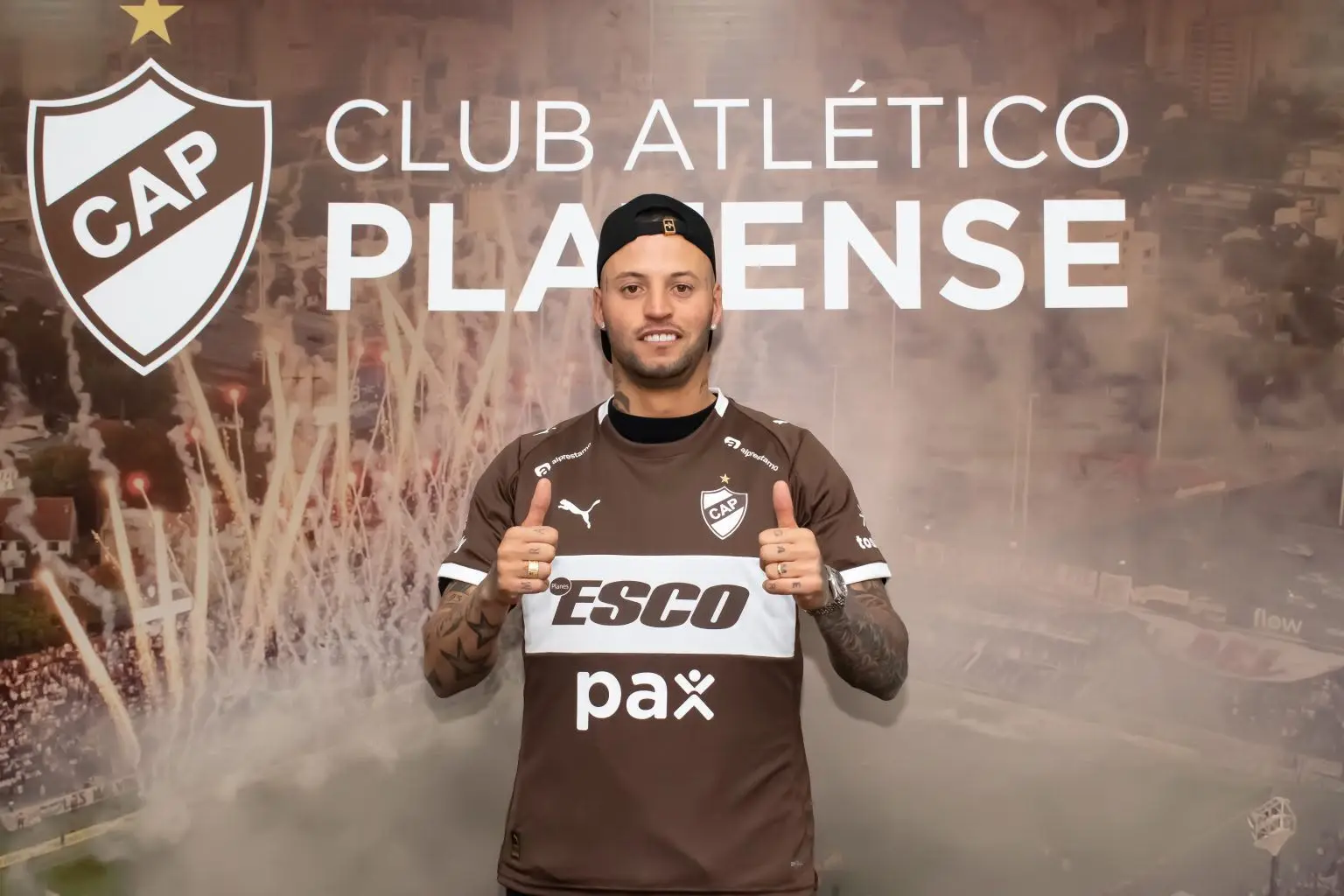 Del Bolso al Calamar: Nicolás López fue oficializado como nuevo jugador de Platense tras su salida de Nacional