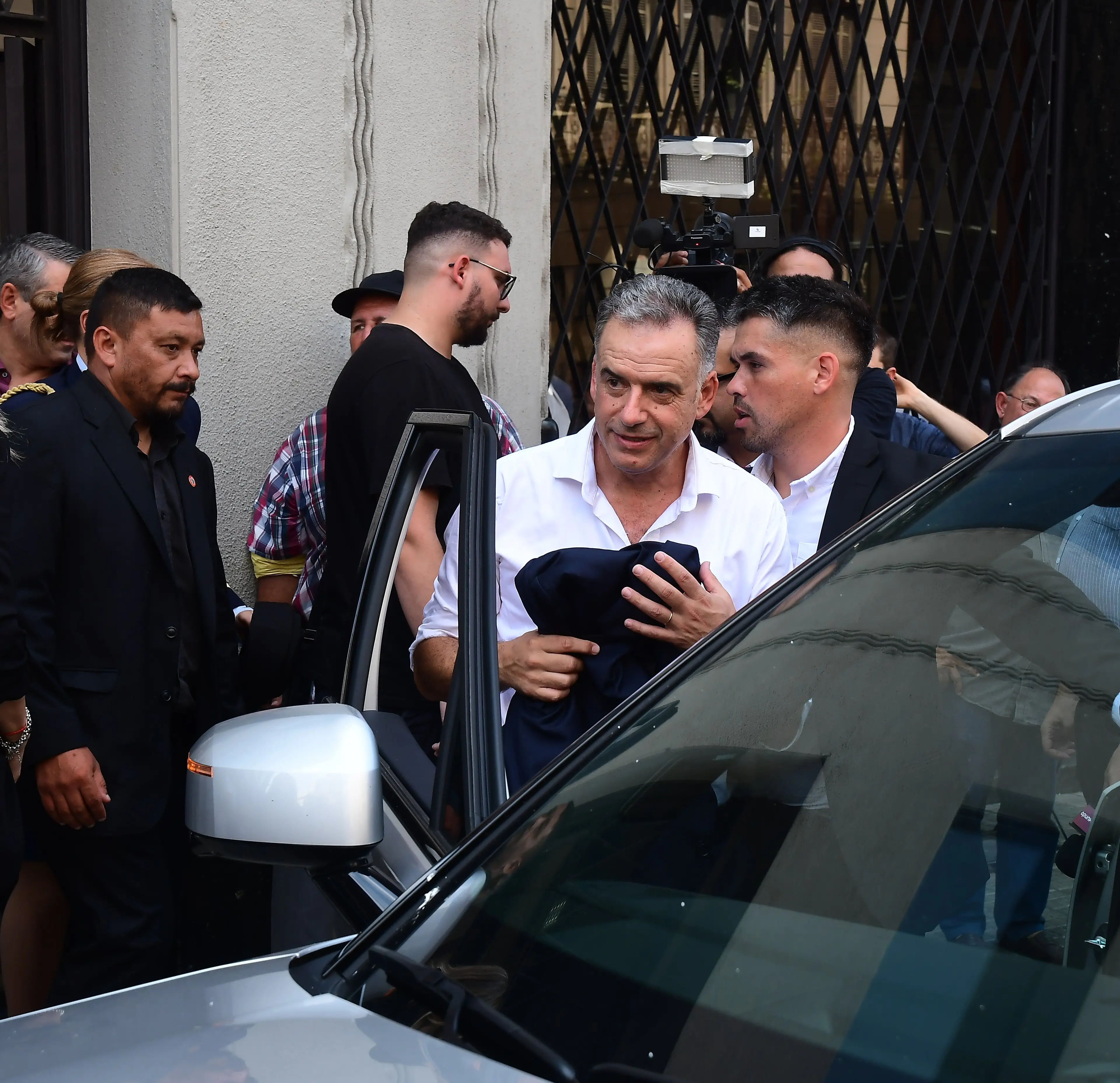 Camioneta de Orsi: ANEP aceptó la donación del presidente, pero aún no resolvió cuál será su destino
