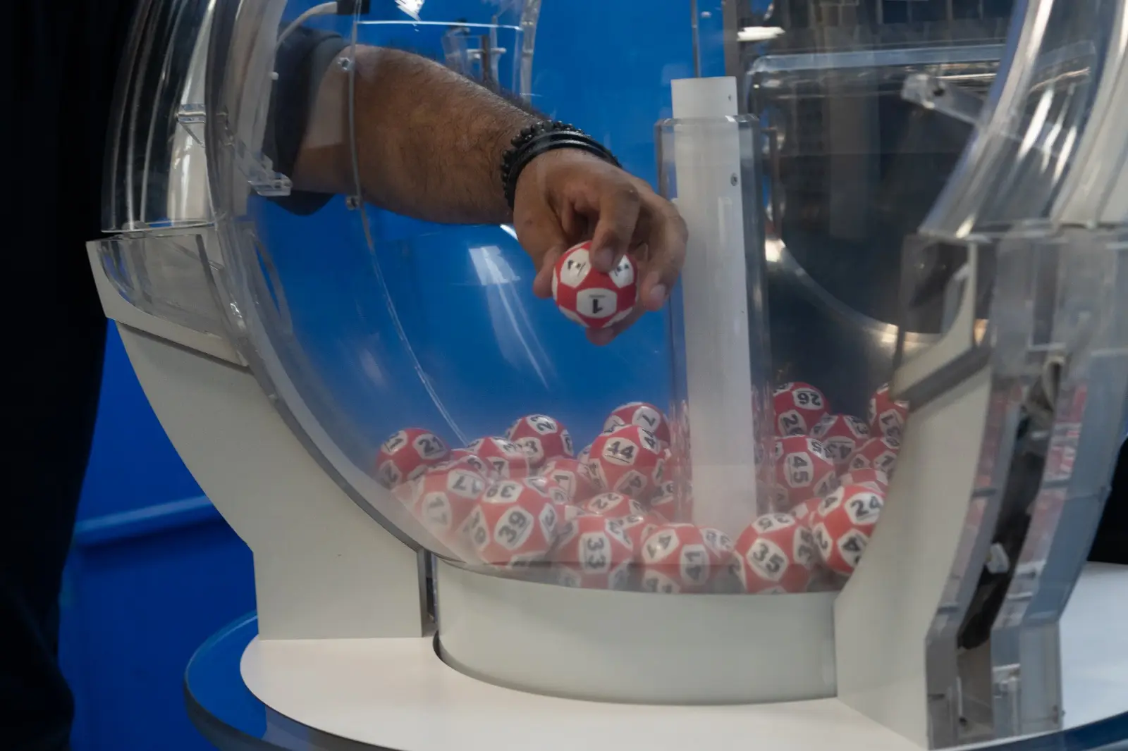 Seguí en vivo el sorteo del 5 de Oro de hoy miércoles 10 de junio de 2026: pozos acumulados de $ 23.700.000