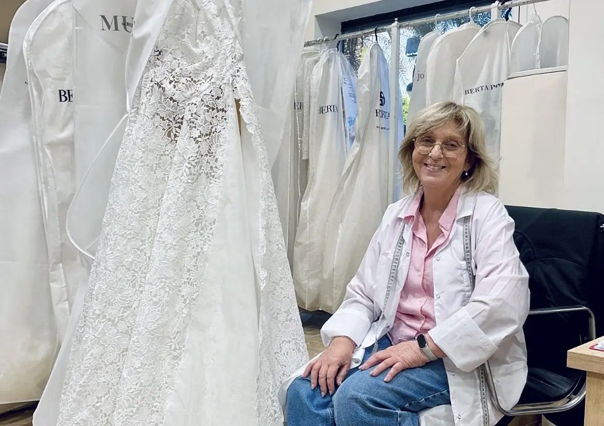 Emigró a Israel por la crisis de 2002 y terminó como encargada de una de las tiendas de novias más prestigiosas