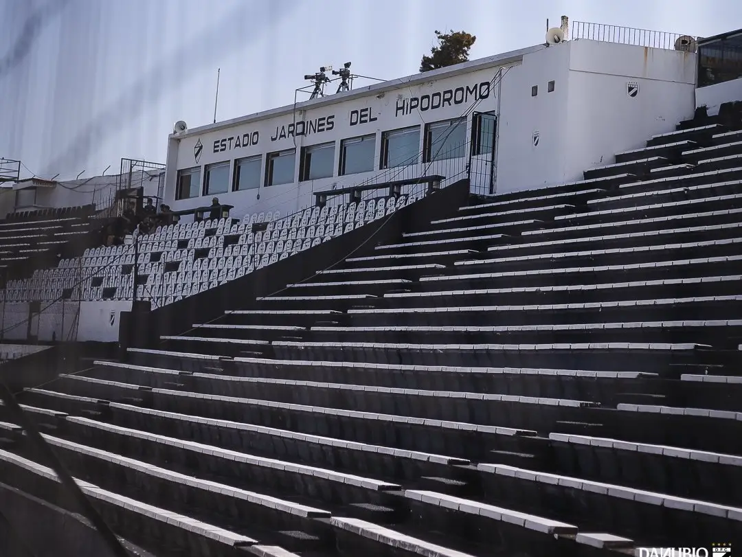 Vuelve el fútbol uruguayo: a qué hora y dónde ver a Danubio ante Juventud por el Torneo Intermedio