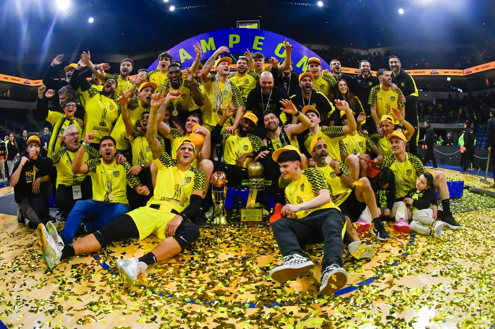 Peñarol fue incuestionable y se quedó con la Liga Uruguaya de Básquetbol: las claves del campeón