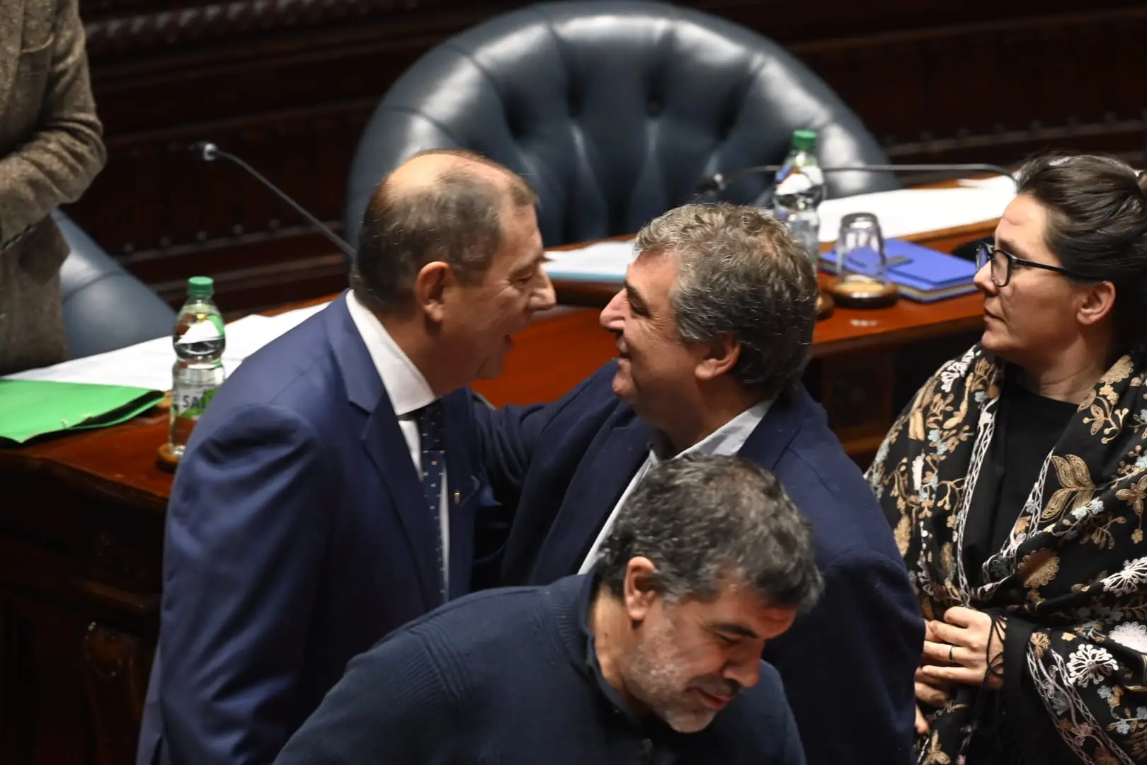 Interpelación a Oddone: Botana asegura que se “derrumbó" la inversión privada y criticó el tipo de cambio