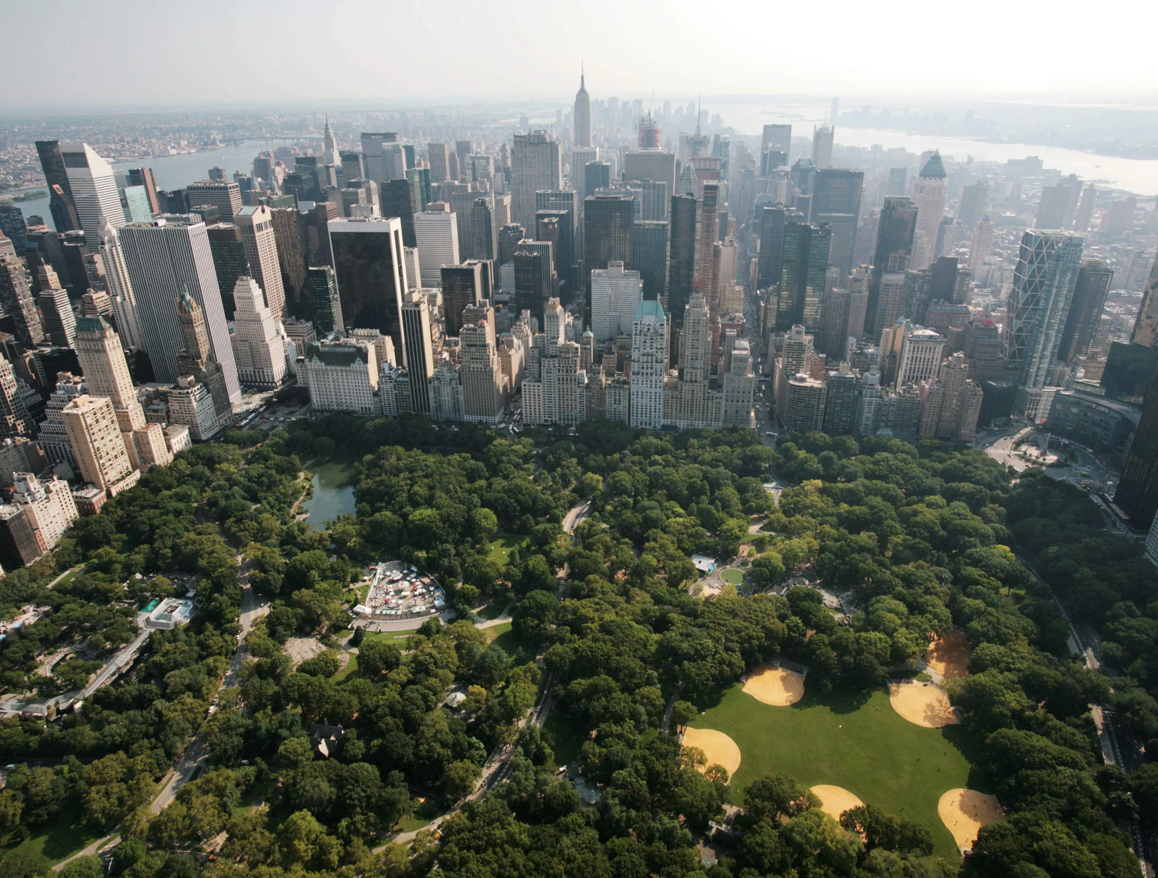 La millonaria industria que Donald Trump defiende como "oro líquido" ante el freno ambiental en Nueva York