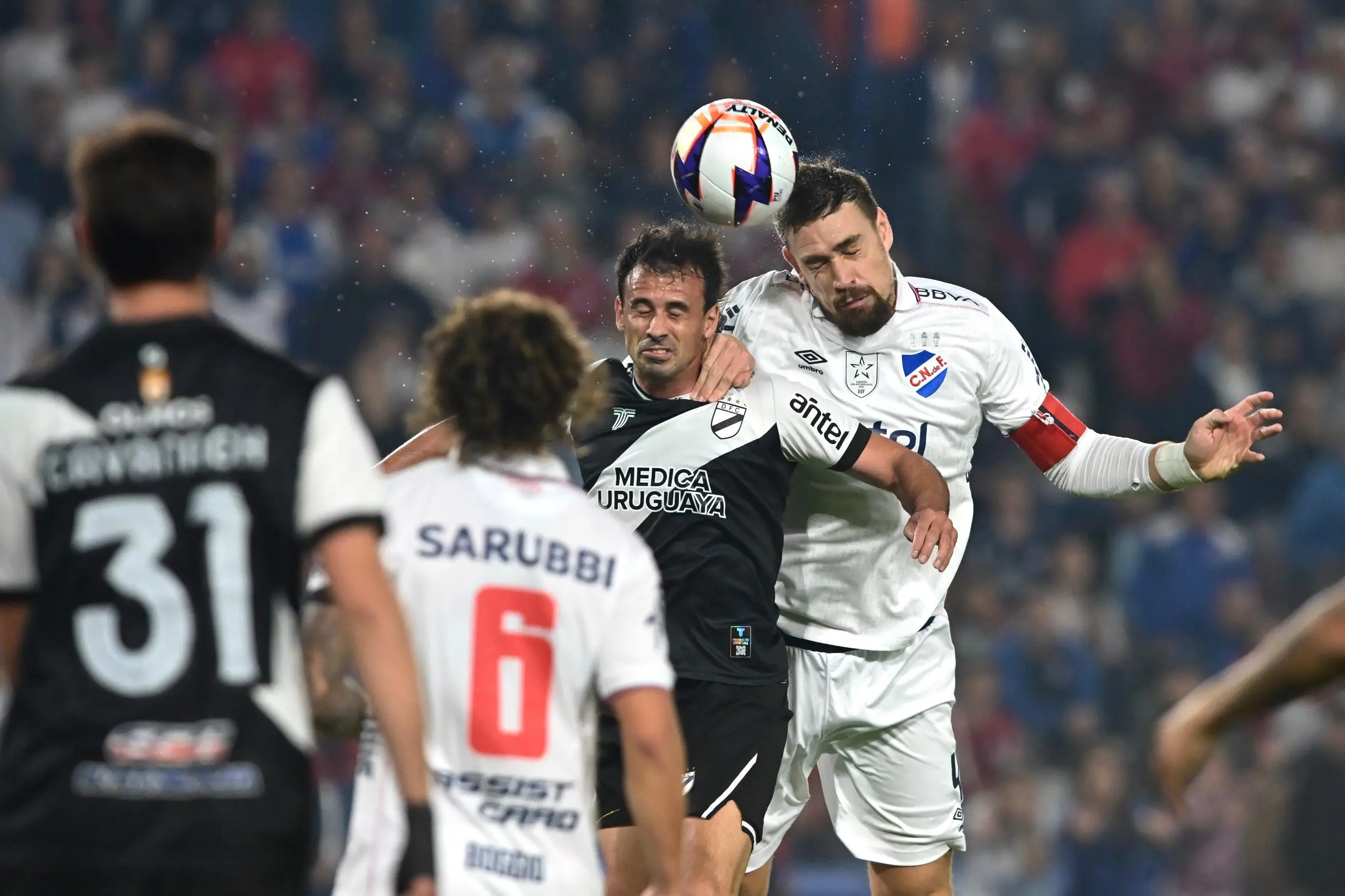 Vuelve el fútbol uruguayo con la quinta fecha del Torneo Intermedio: Nacional juega el sábado y Peñarol el domingo
