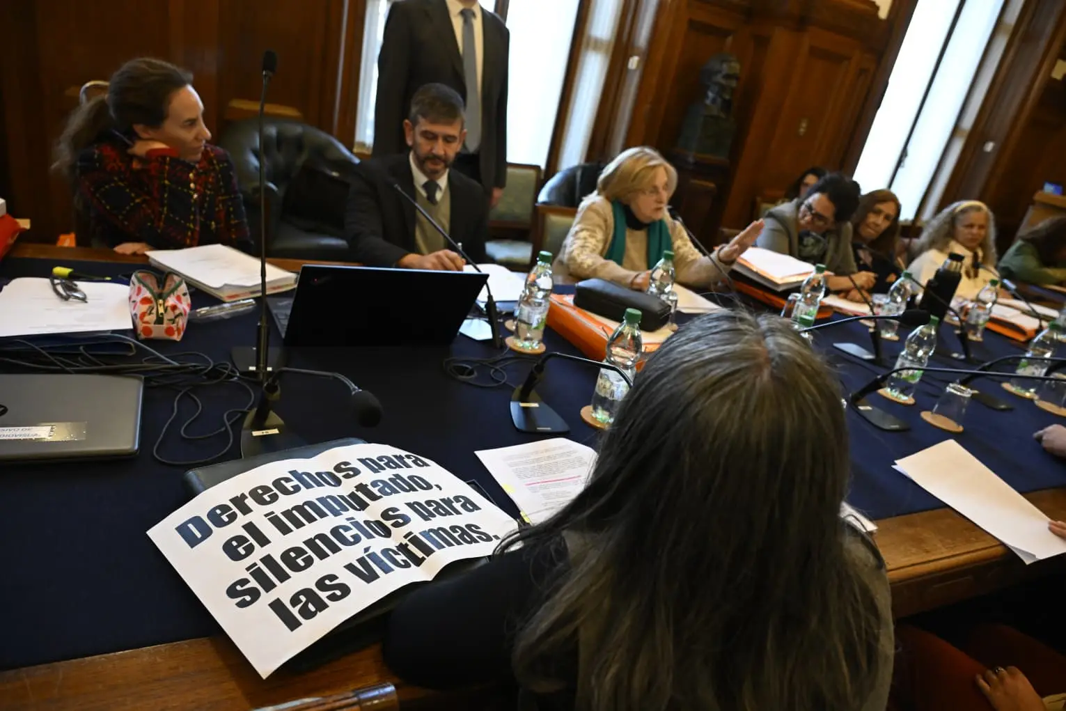 “El Estado contra las víctimas”: organizaciones cuestionan en el Parlamento la reforma del gobierno al CPP