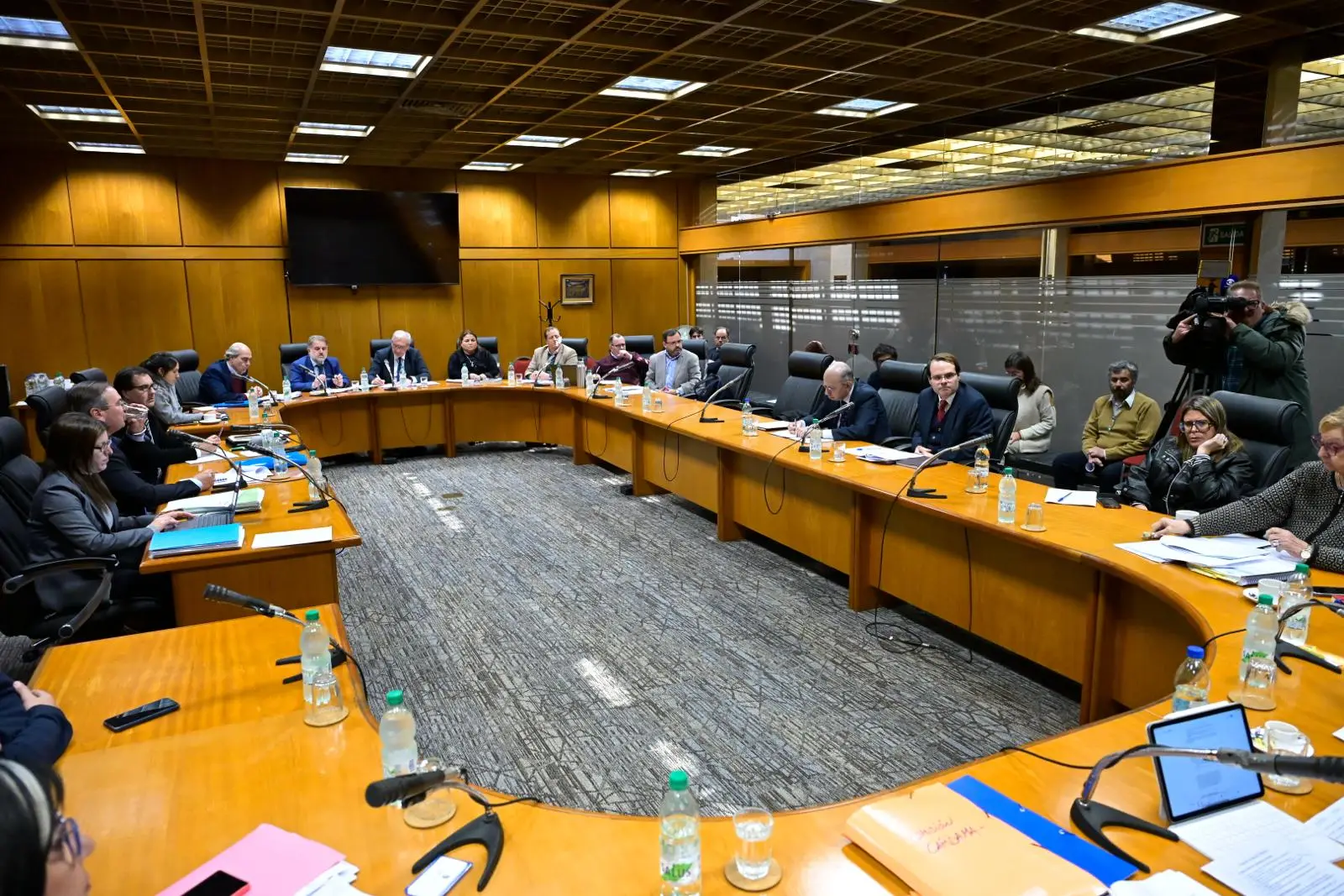 Frente Amplio reclama registro de comunicaciones entre Cardama y autoridades de Defensa del gobierno pasado