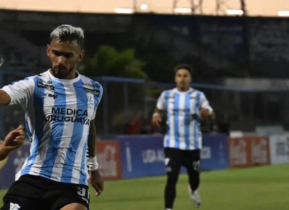 Liverpool 1-2 Cerro por el Intermedio: Amaro le dio la victoria en la hora y el Villero ganó una de las "finales"