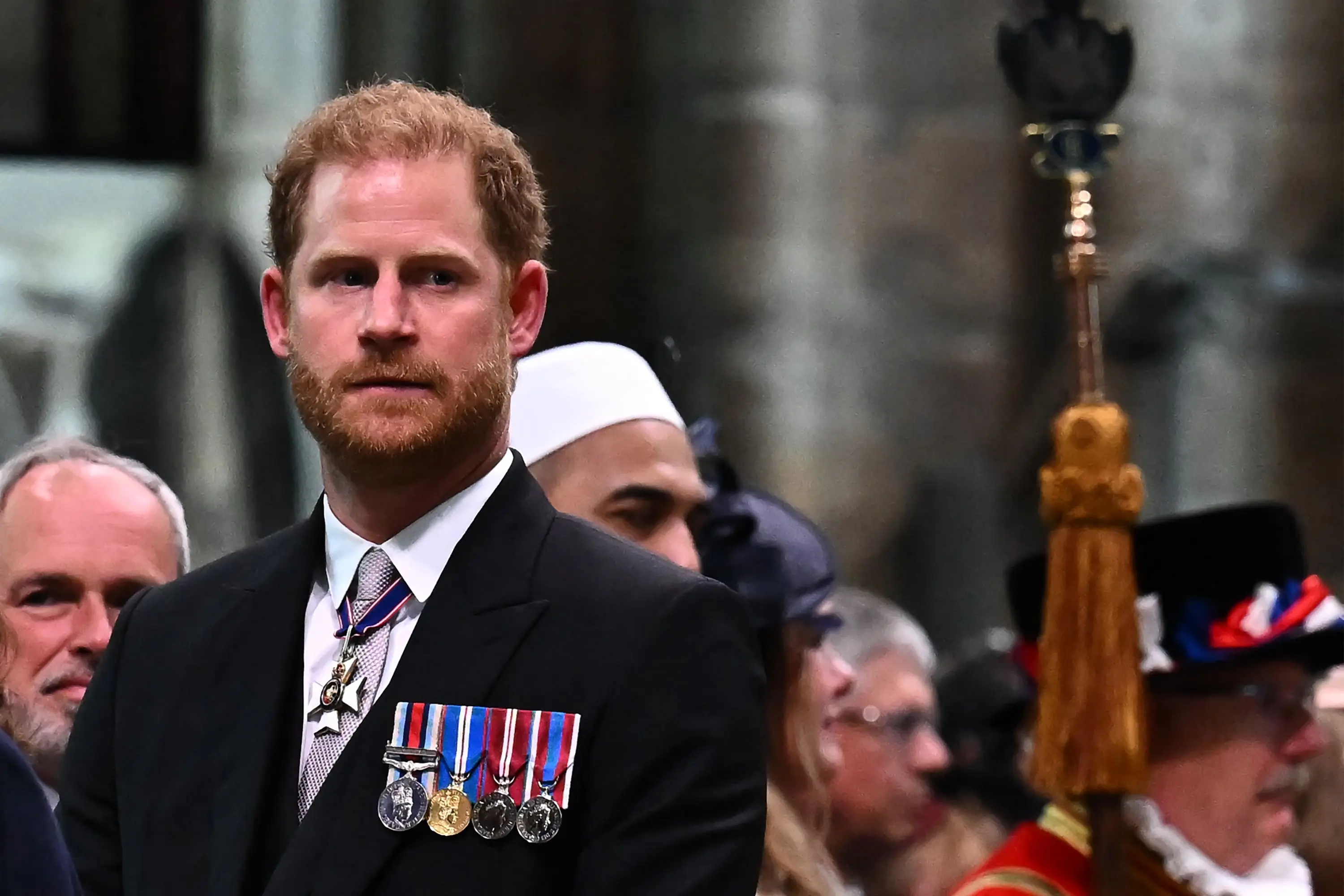 Palacio de Buckingham retiró a "último momento" invitación de hospedaje al príncipe Enrique