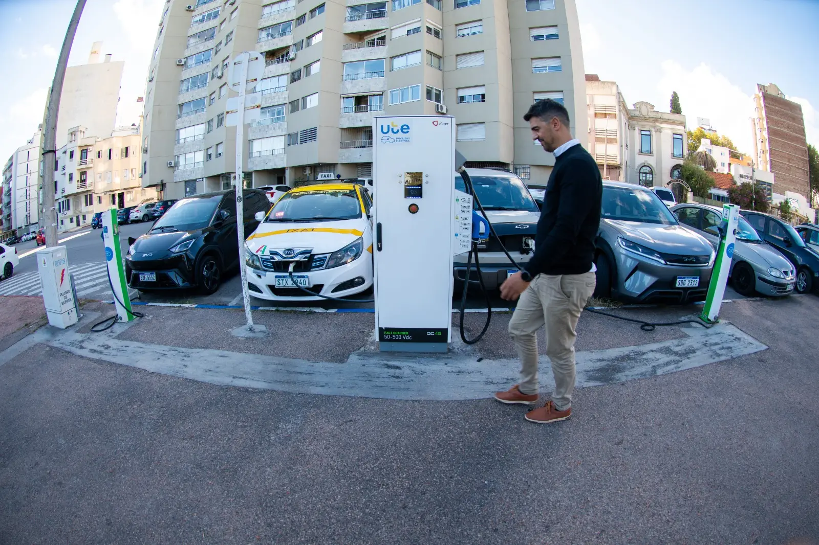 UTE prevé eliminar para fin de año las bonificaciones a la tarifa para la carga de vehículos eléctricos