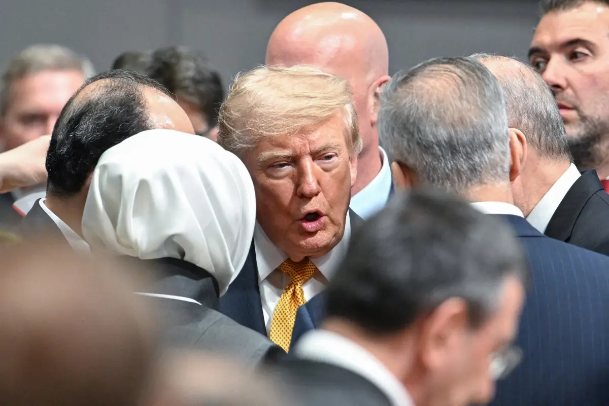 Tensión en cumbre de la OTAN: Trump dice que España "es una causa perdida" y reactiva polémica por Groenlandia