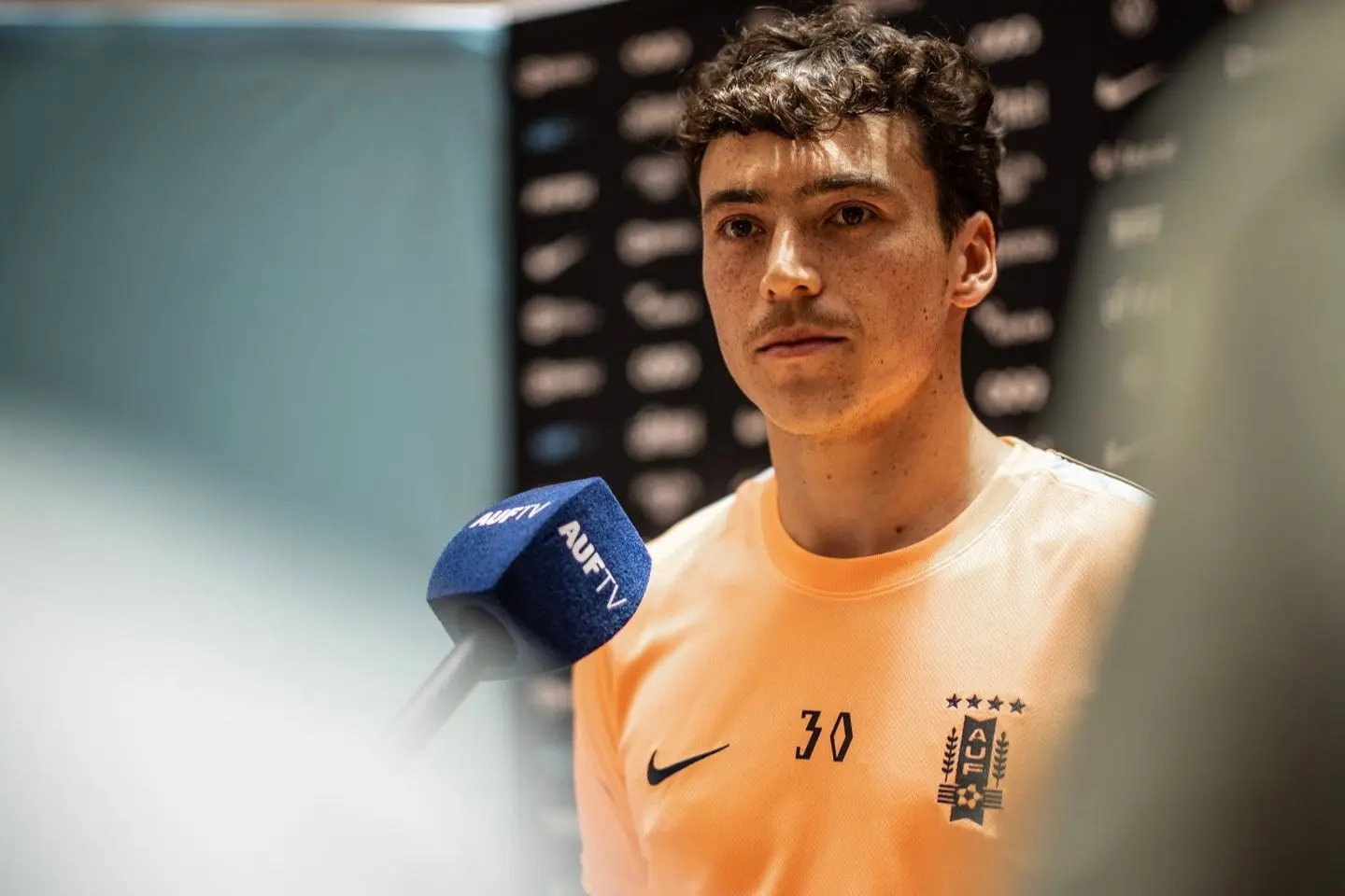 “Puedo jugar con otro 9”: Viñas sobre compartir ataque con Darwin y contó qué es un buen Mundial para Uruguay