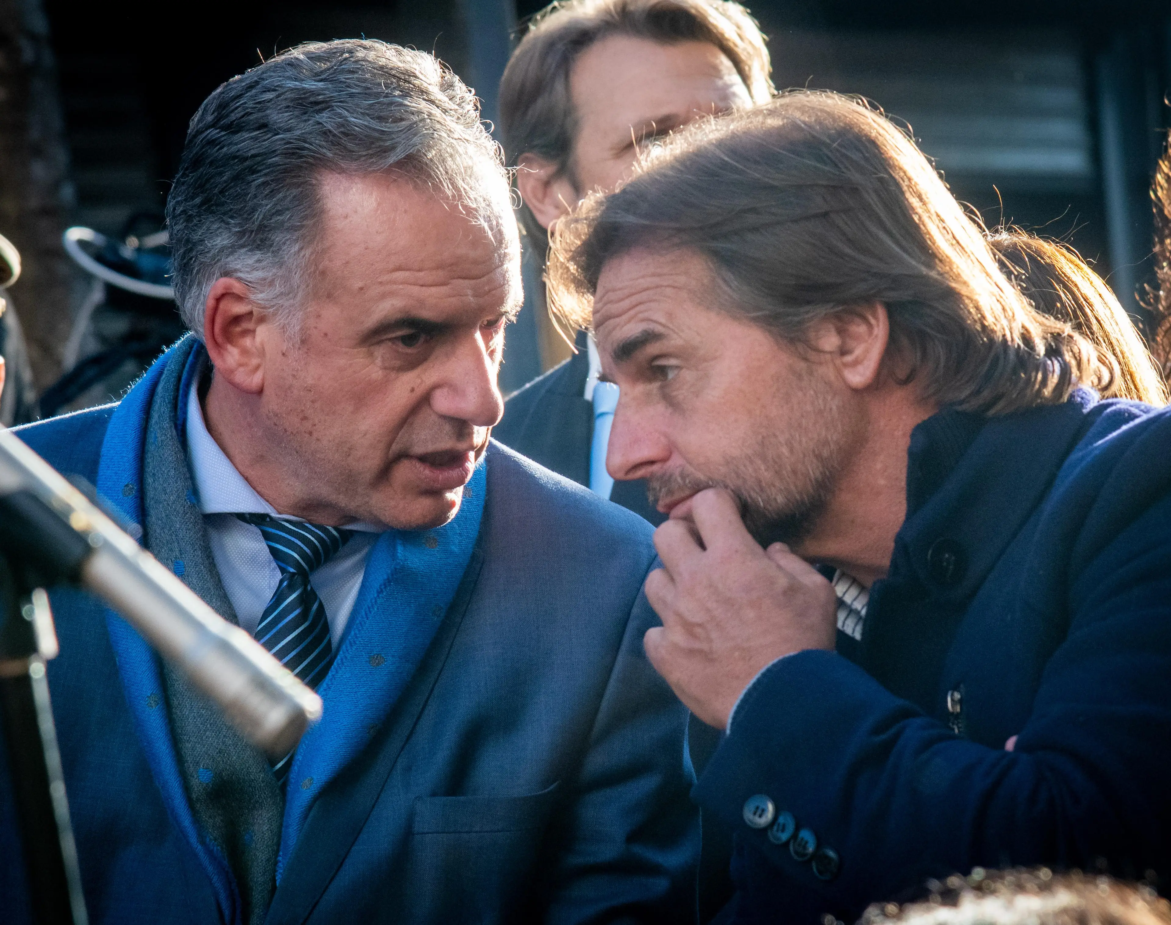 Evaluación de Yamandú Orsi: ¿Cómo se compara con la de Lacalle Pou y Vázquez en un mismo punto de la gestión?
