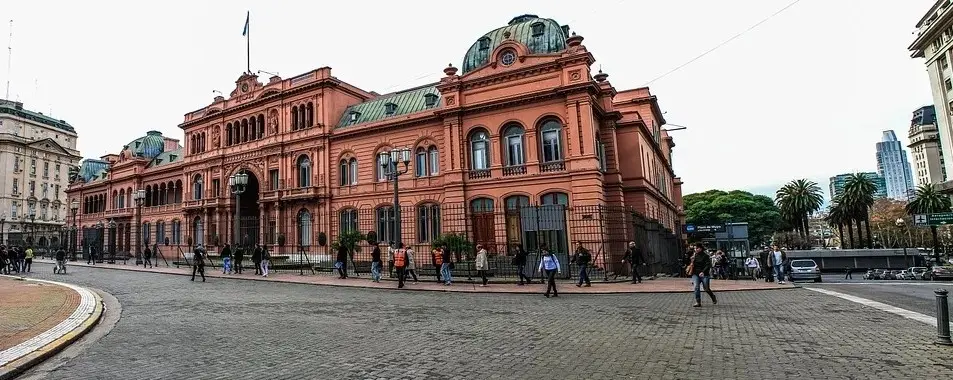 Amenaza de bomba activó un operativo en la Casa Rosada y la Quinta de Olivos