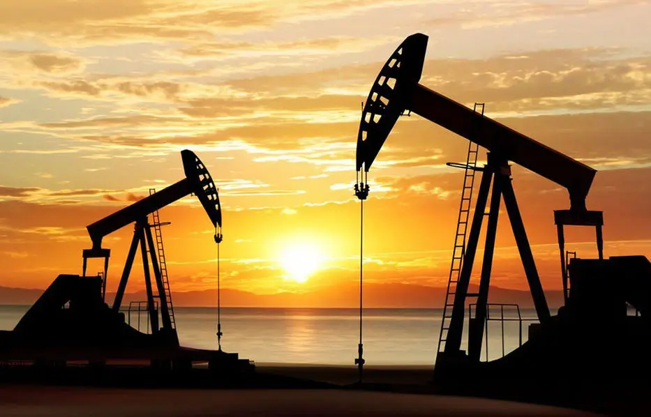 El petróleo sube más de 7% por tensiones entre Estados Unidos e Irán