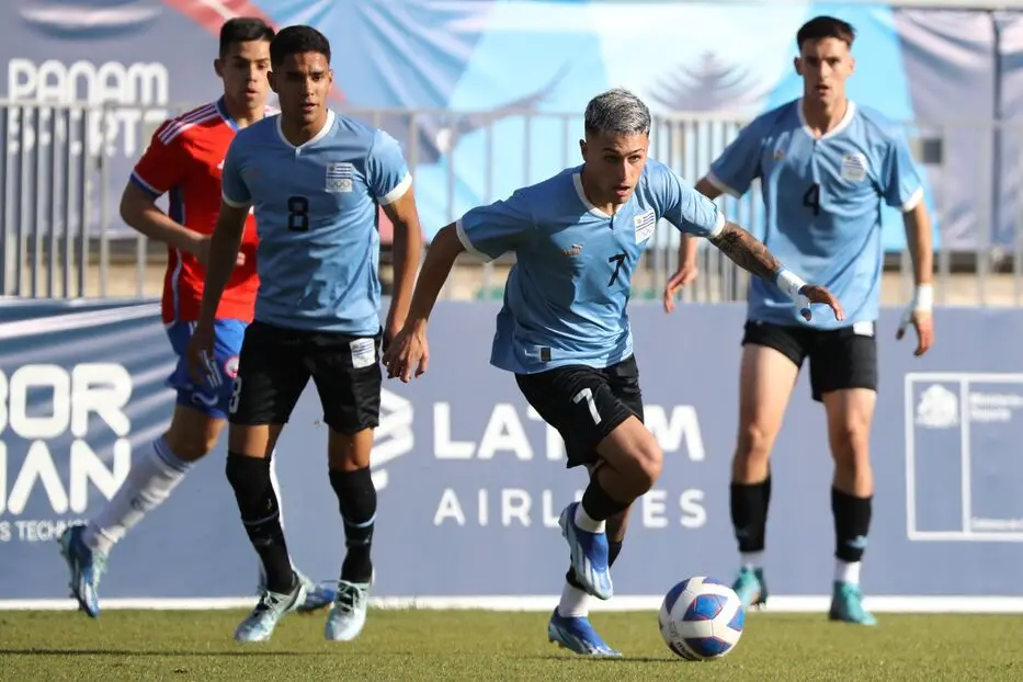 “Estamos hablando con Peñarol”: el jugador que está en Brasil y podría retornar al club