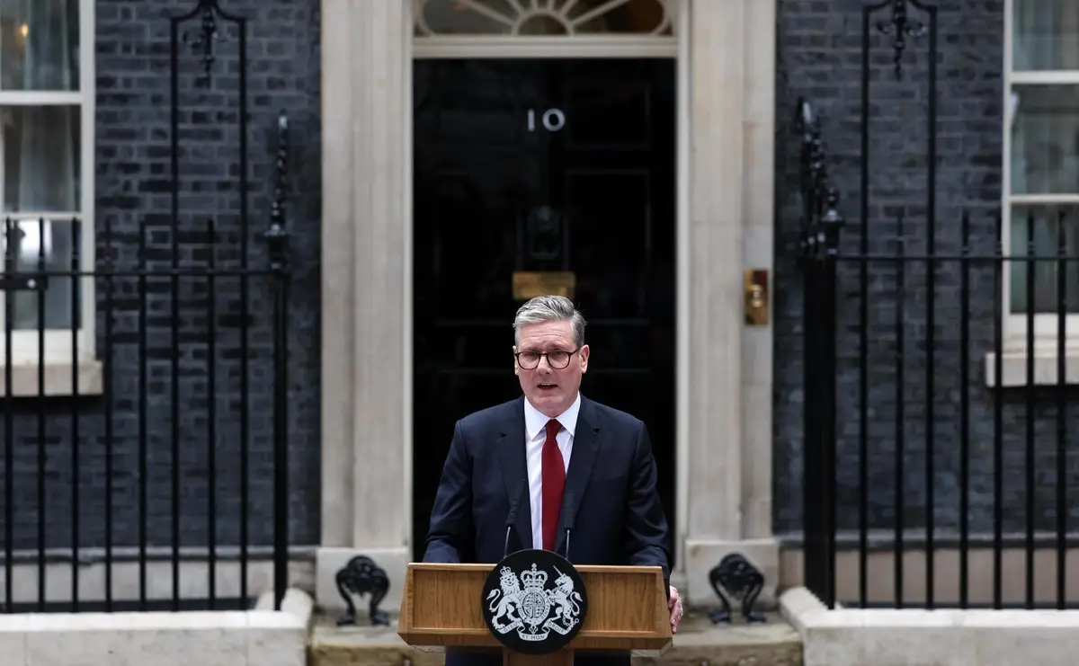 Keir Starmer anuncia su dimisión como primer ministro del Reino Unido