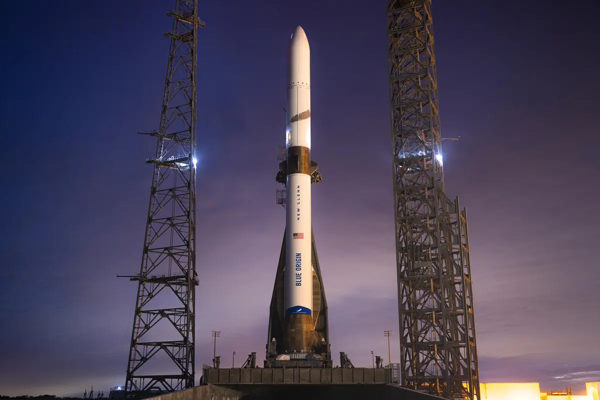 NASA elogia a Blue Origin pero estudia cohetes alternativos tras la explosión de New Glenn