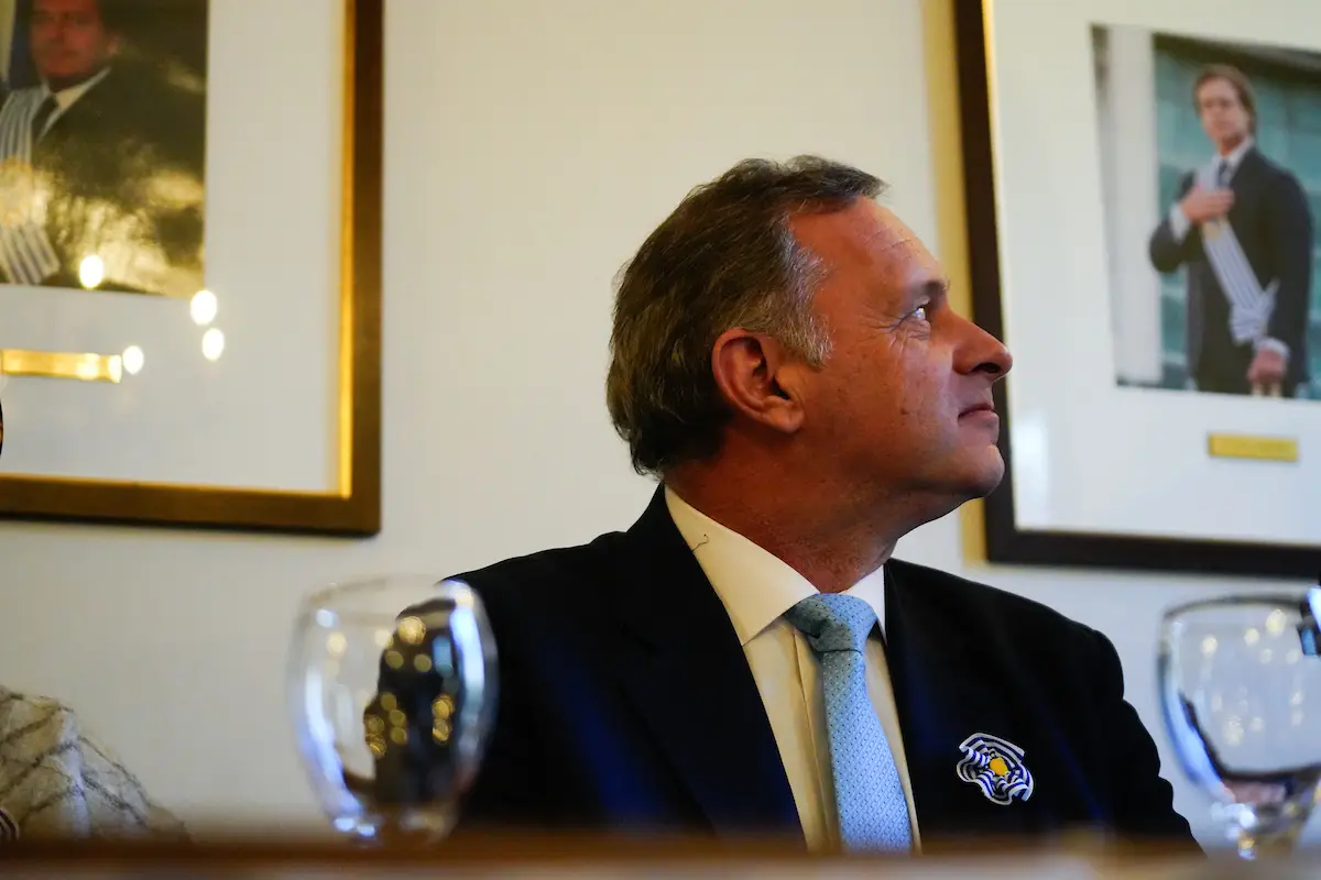 “Mal educado” y “fracasaron”: Delgado respondió a Valdomir por criticar a Jorge Larrañaga