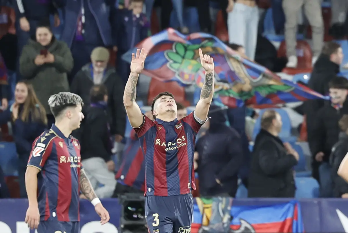 Alan Matturro se despidió del Levante luego de haber jugado una temporada a préstamo