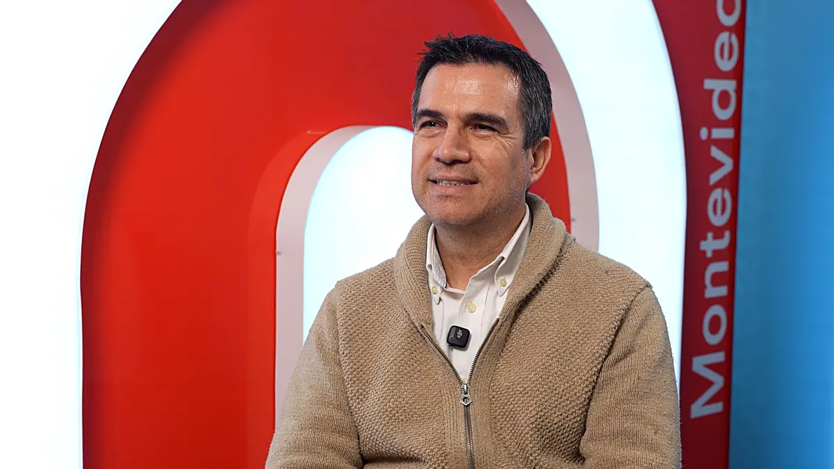 De Barbieri llena salones: el psicólogo que habla de sobreprotección y celulares