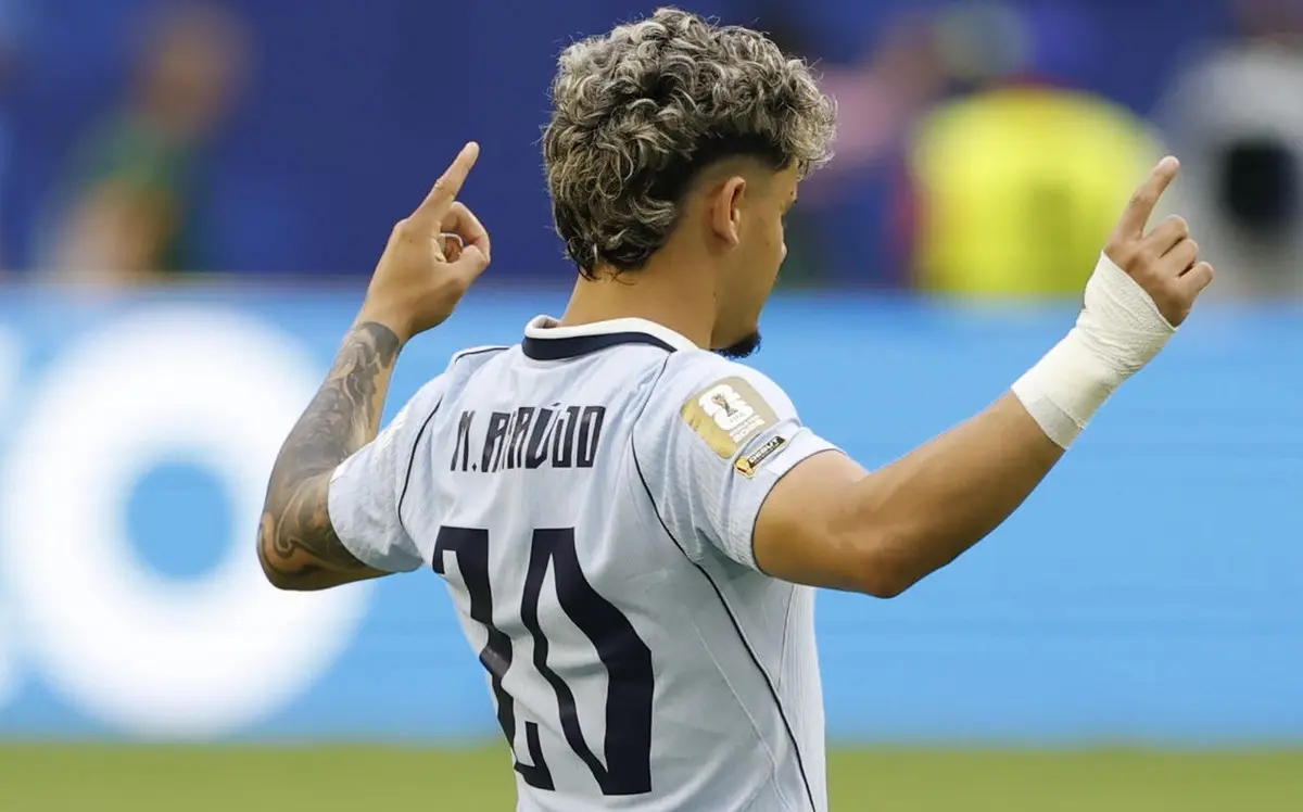 Mundial: Uruguay quedó sin chances de clasificar si pierde; obligado a sumar con España