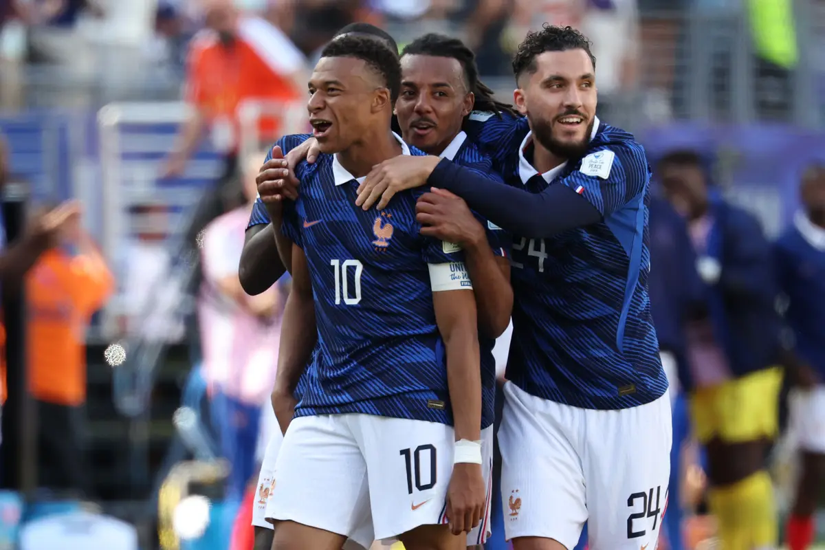Mbappé es el nuevo máximo goleador de Francia y se acerca en mundiales: ¿a cuánto quedó?