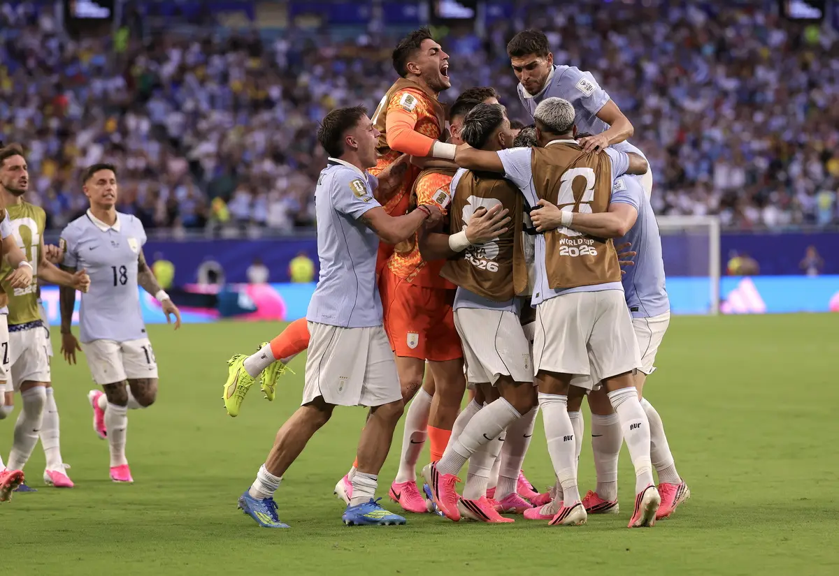 Mundial: El mensaje de rebeldía y esperanza de los jugadores uruguayos en redes sociales