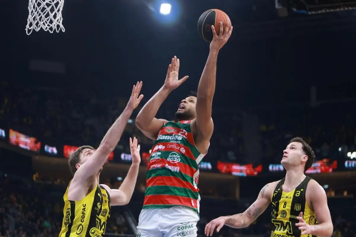 LUB: Aguada derrotó 92-81 a Peñarol en el Antel Arena e igualó la serie 2-2