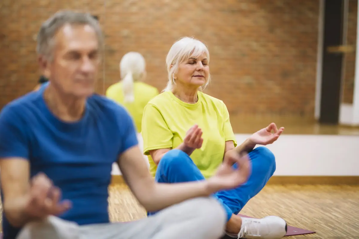 Día del Yoga 2026 con actividades gratuitas: este año el foco está en envejecer mejor