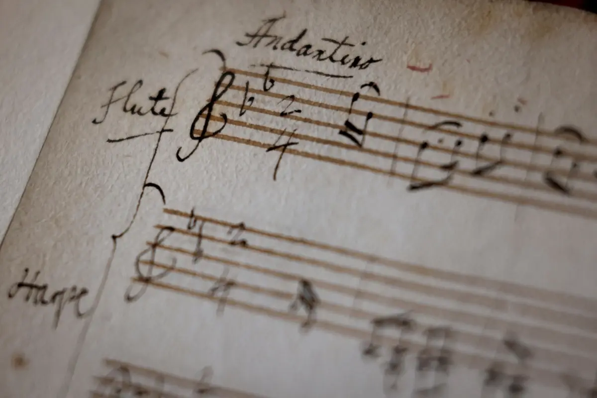 Encuentran en París un cuaderno inédito de Mozart con obras desconocidas