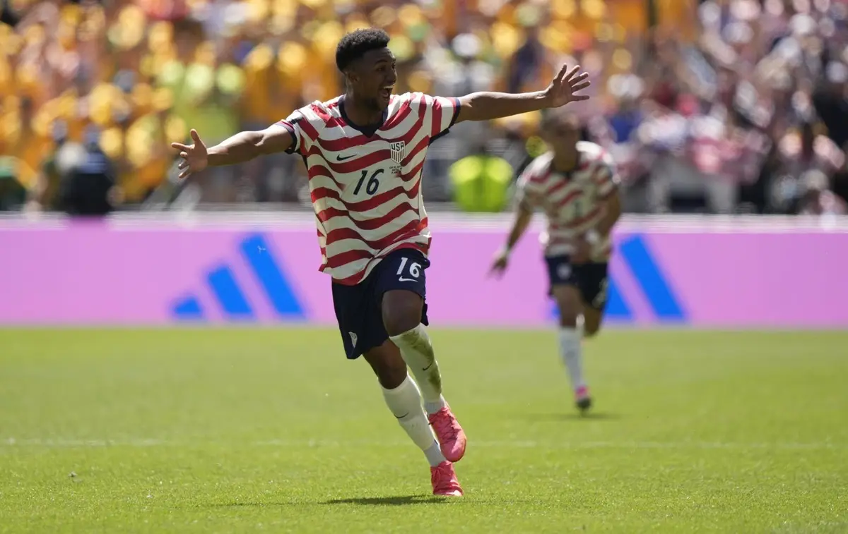 Mundial 2026: Estados Unidos venció 2-0 a Australia en Seattle y clasificó a dieciseisavos