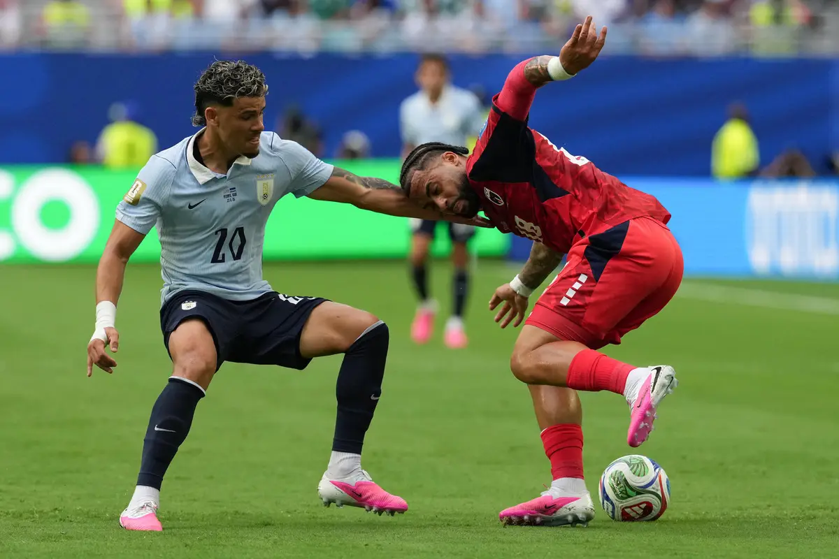 Mundial: Uruguay empató 2-2 con Cabo Verde en Miami y quedó al borde del precipicio