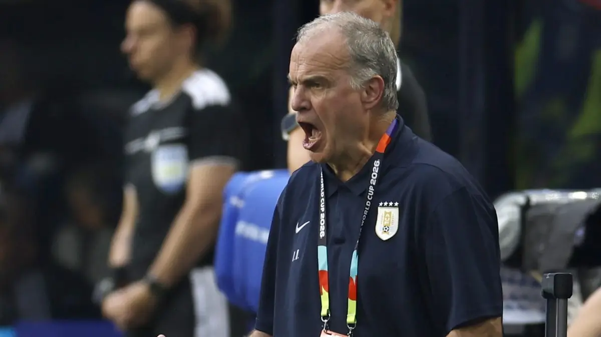 “Mentiroso, vendehumo, hipócrita”: Feinmann destruyó a Bielsa tras la derrota de Uruguay