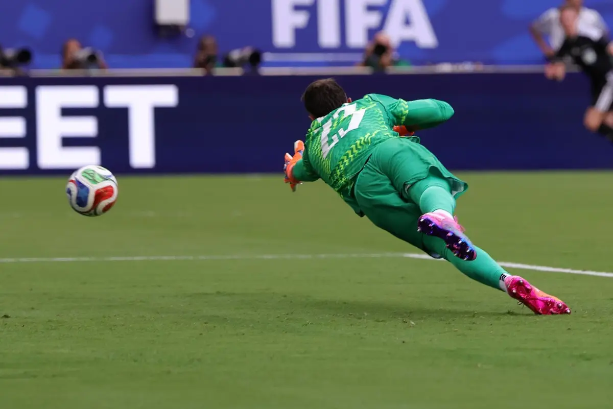 Algo saben: del “no tenemos un 9 matador” de Abreu al análisis sobre Muslera de Seré