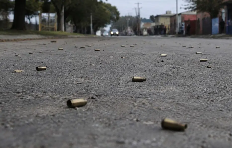 Fuego a discreción: policía recoge más de 100 casquillos luego de balacera en Marconi