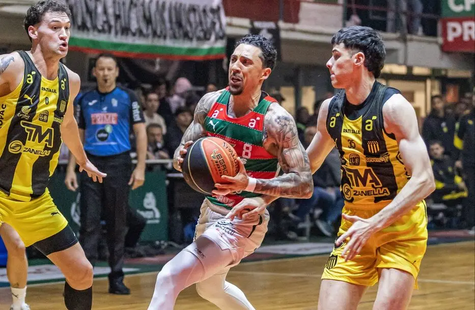 LUB: Aguada derrotó 78-71 a Peñarol como local por la tercera final y dejó la serie 1-2