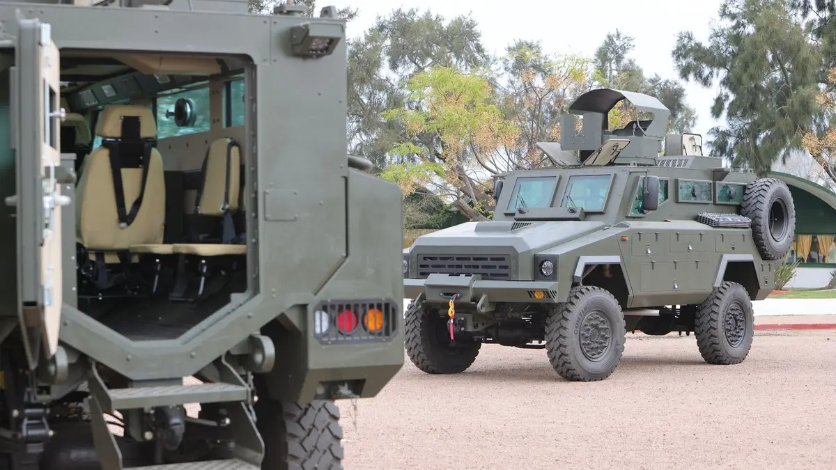 Debate sobre el uso de vehículos militares en patrullaje urbano en Uruguay