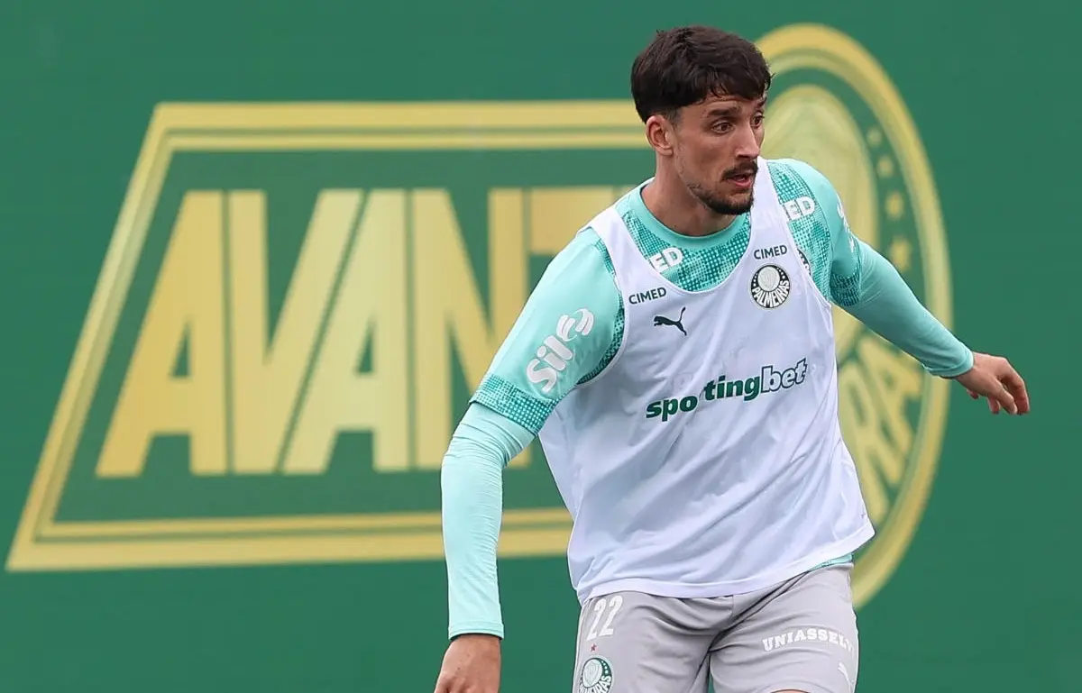 “No fue lo que esperábamos”: Piquerez reflexionó sobre el Mundial al volver a Palmeiras