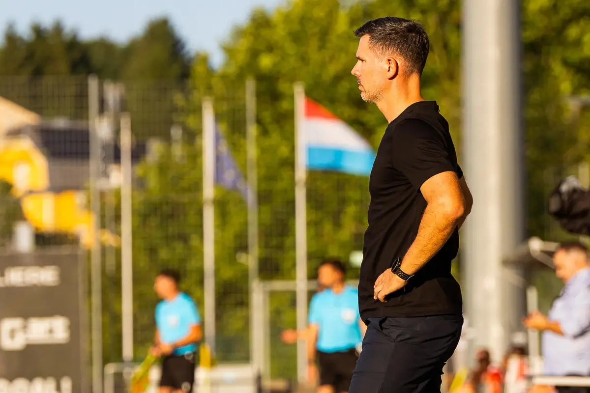 Uruguayo Camilo Speranza asumió como DT en equipo finlandés y debutó por Conference League