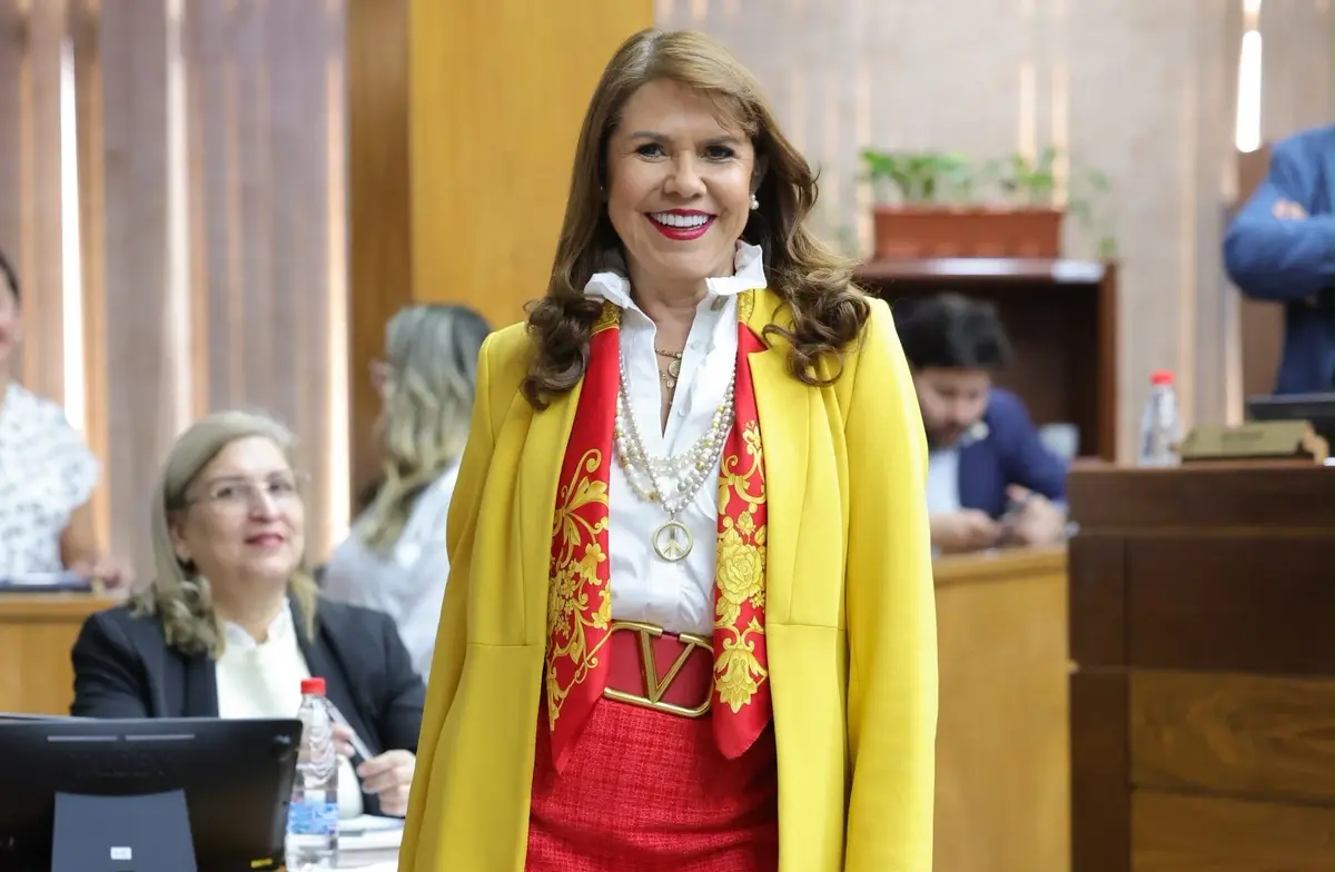 La senadora paraguaya de la polémica celebró la derrota de Francia, pero “calladita”
