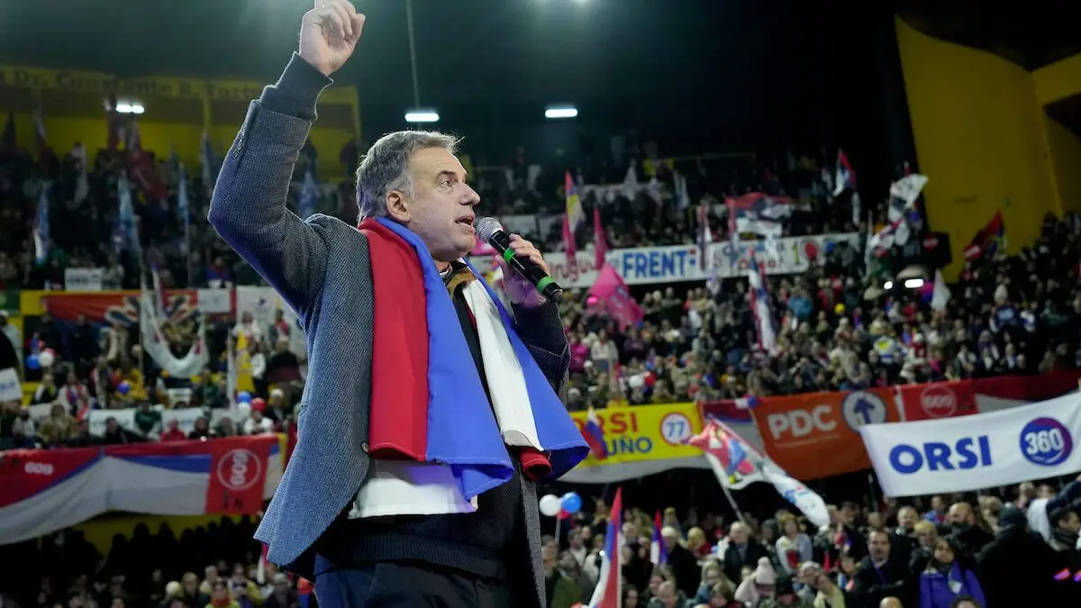 Advierten “vacío” en ley de financiamiento político y señalan que si la campaña de Orsi donó US$ 400.000 al Frente, superó el tope legal