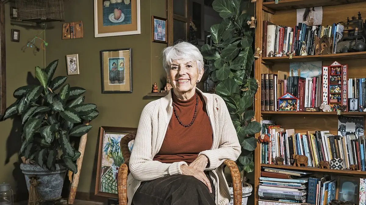 Margarita Azpiroz: “Cuando somos jóvenes creemos que los viejos dejaron de sentir”