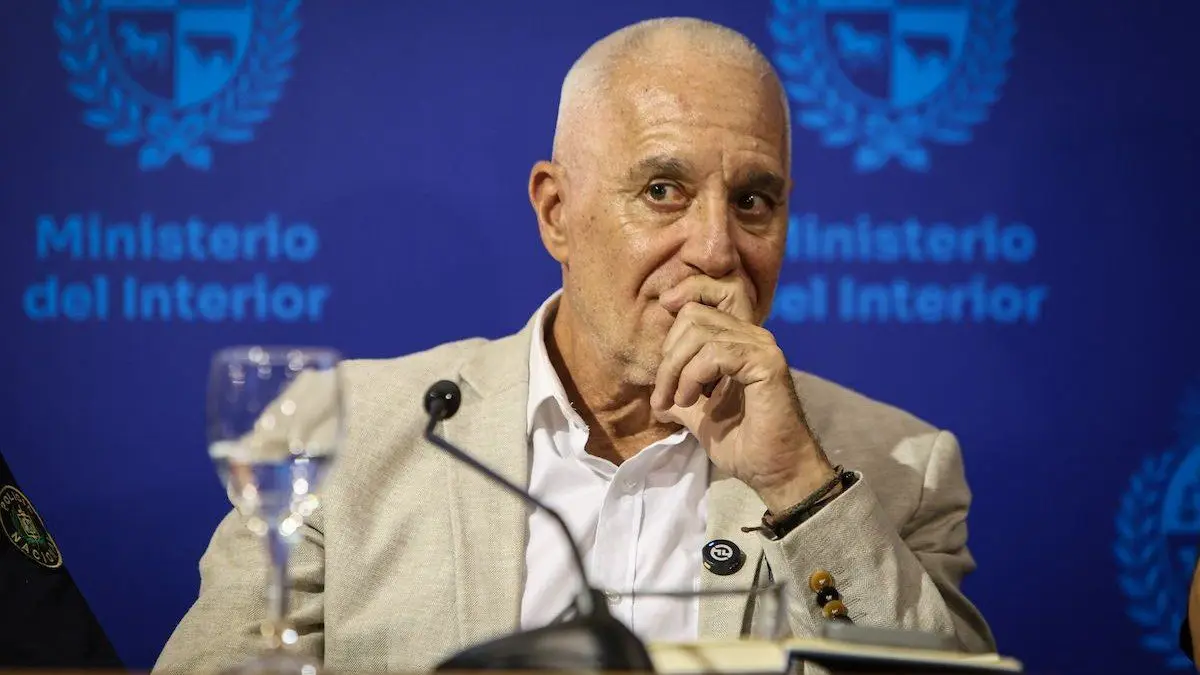 Amenazaron de muerte al ministro del Interior Carlos Negro