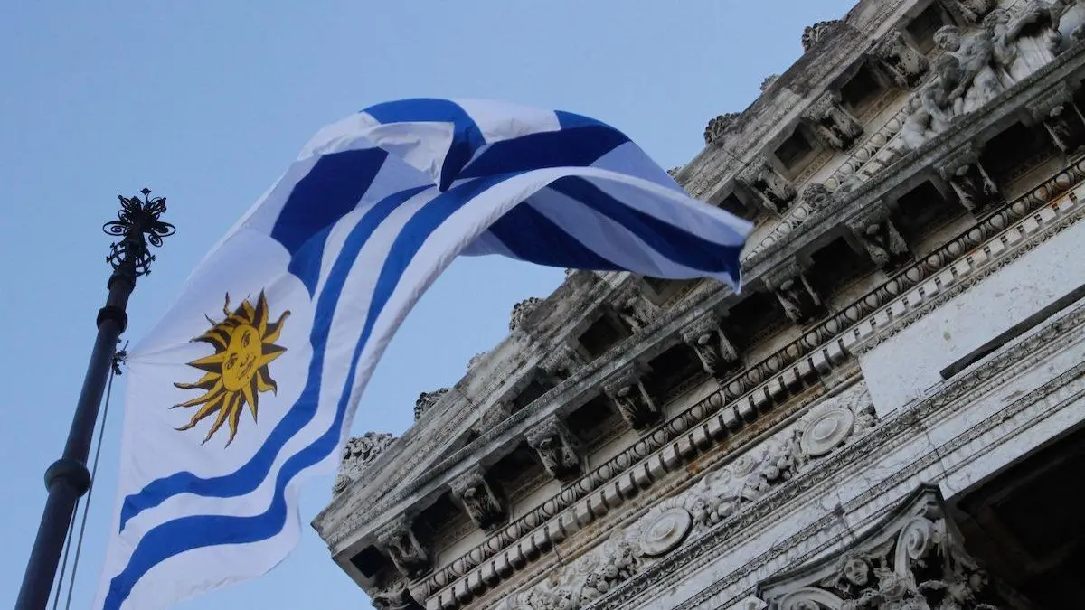 El próximo feriado es no laborable y no se corre de fecha