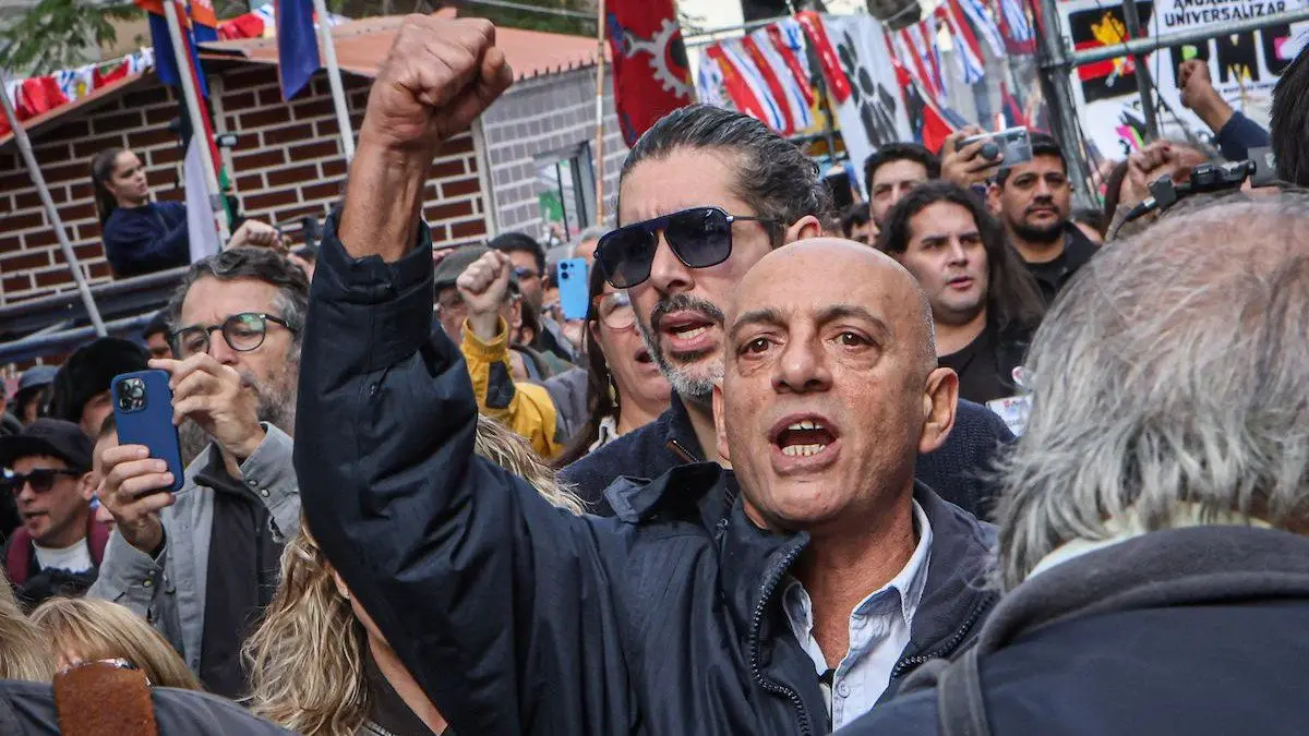 Pit-Cnt lanza campaña a favor de la reducción de la jornada laboral: “Más tiempo, más vida”